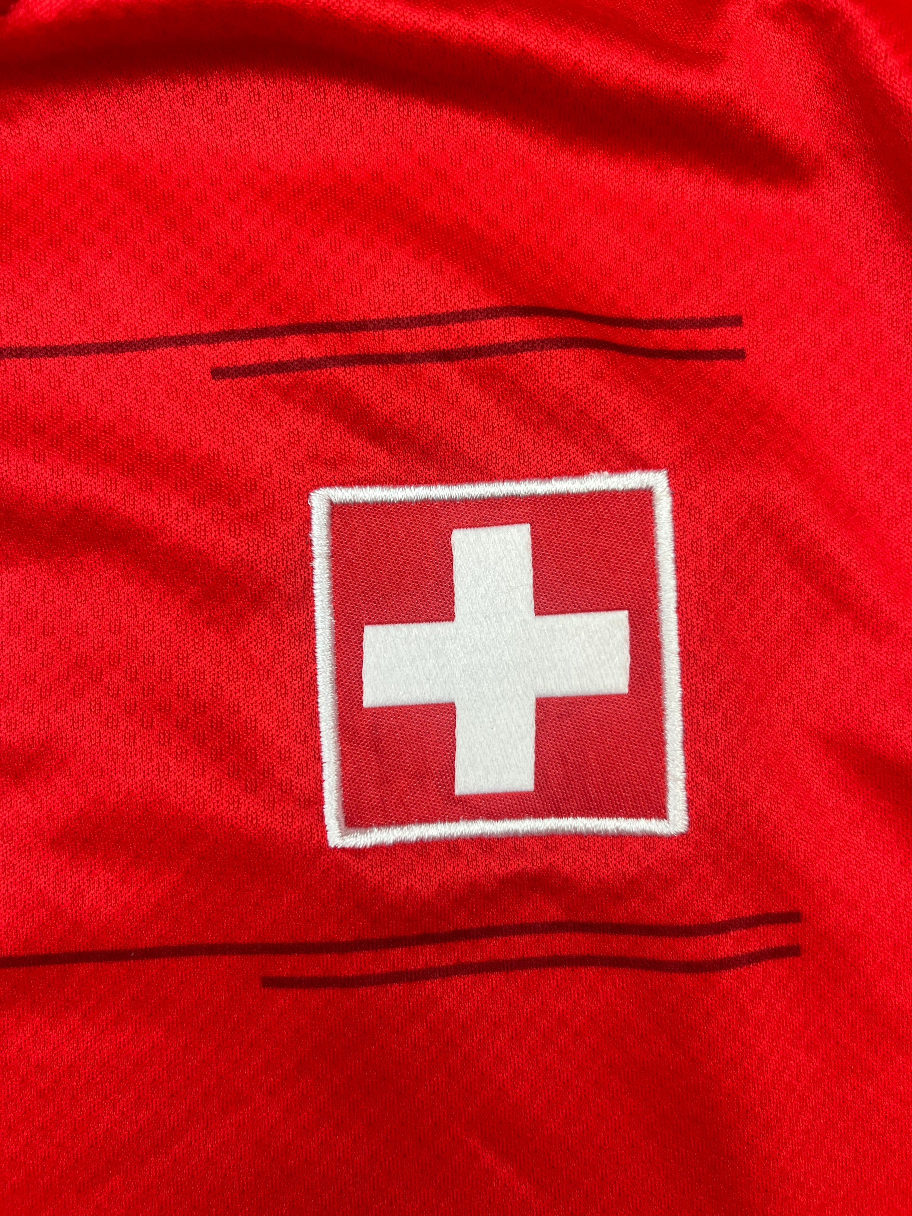 2020/21 Switzerland Home Shirt *Squad Signed* (M) 9/10