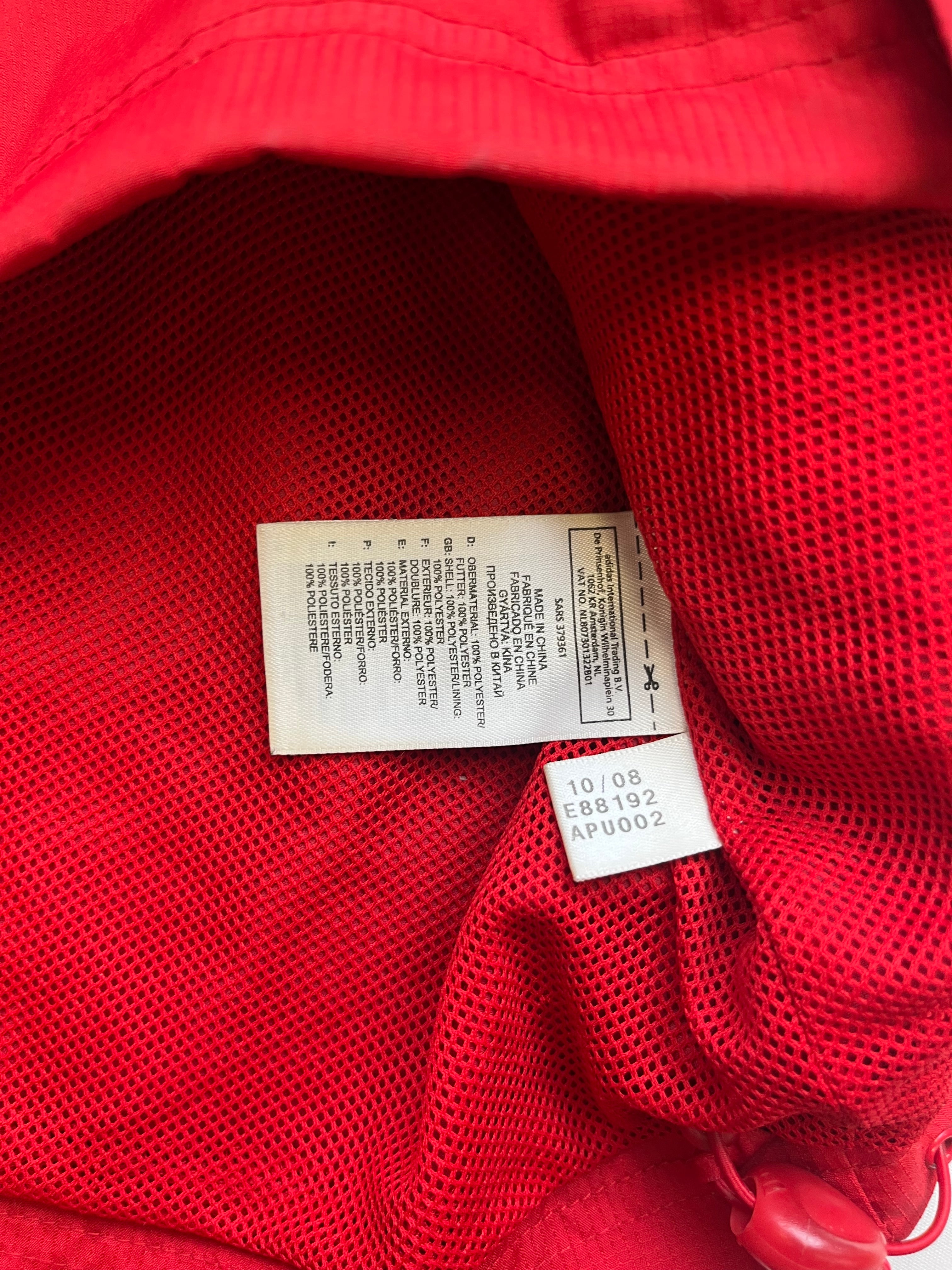 2008/10 Liverpool Training Jacket (L) 7/10