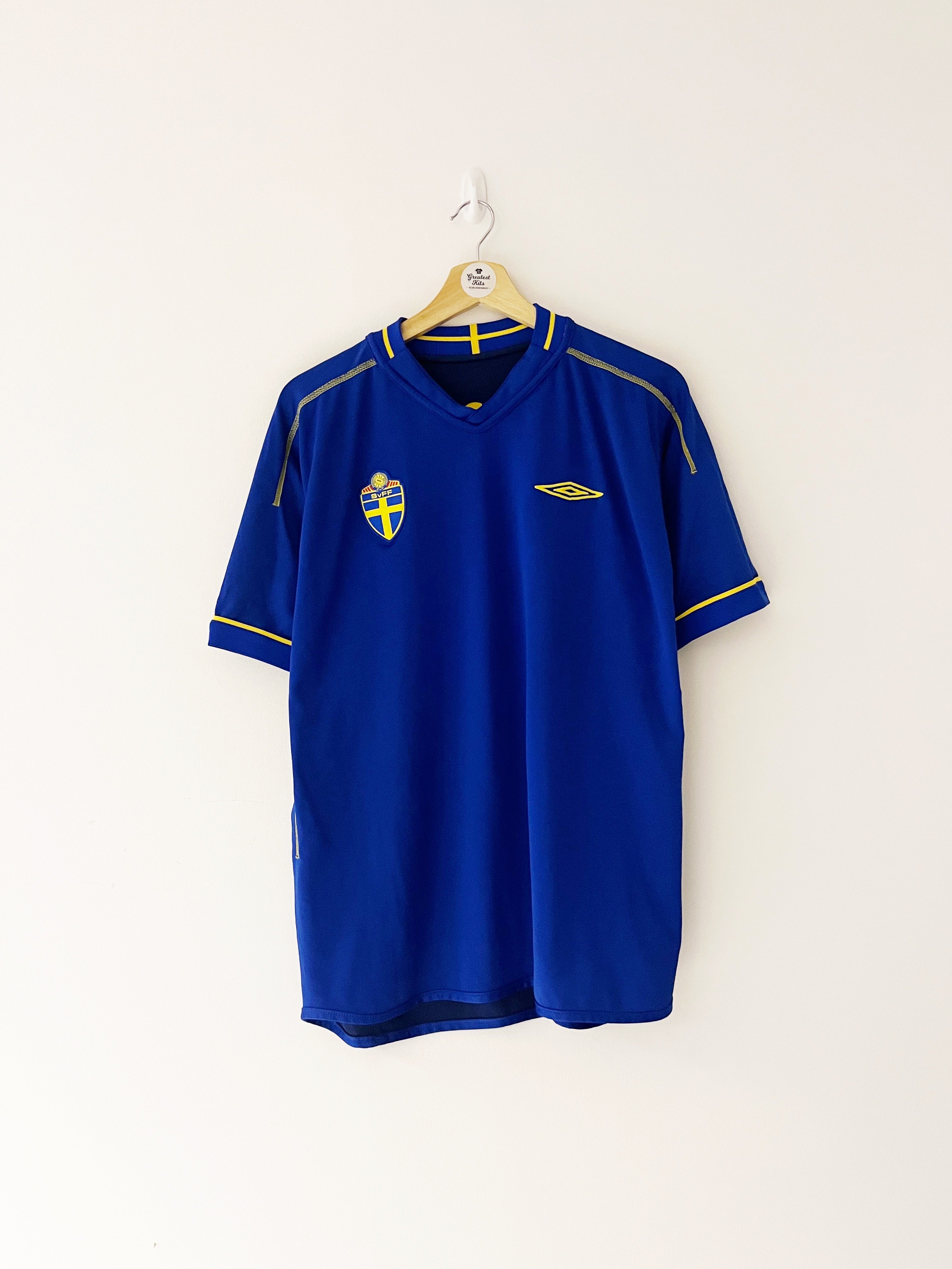 2004/05 Sweden Away/Training Shirt Larsson #11 (XL) 9/10