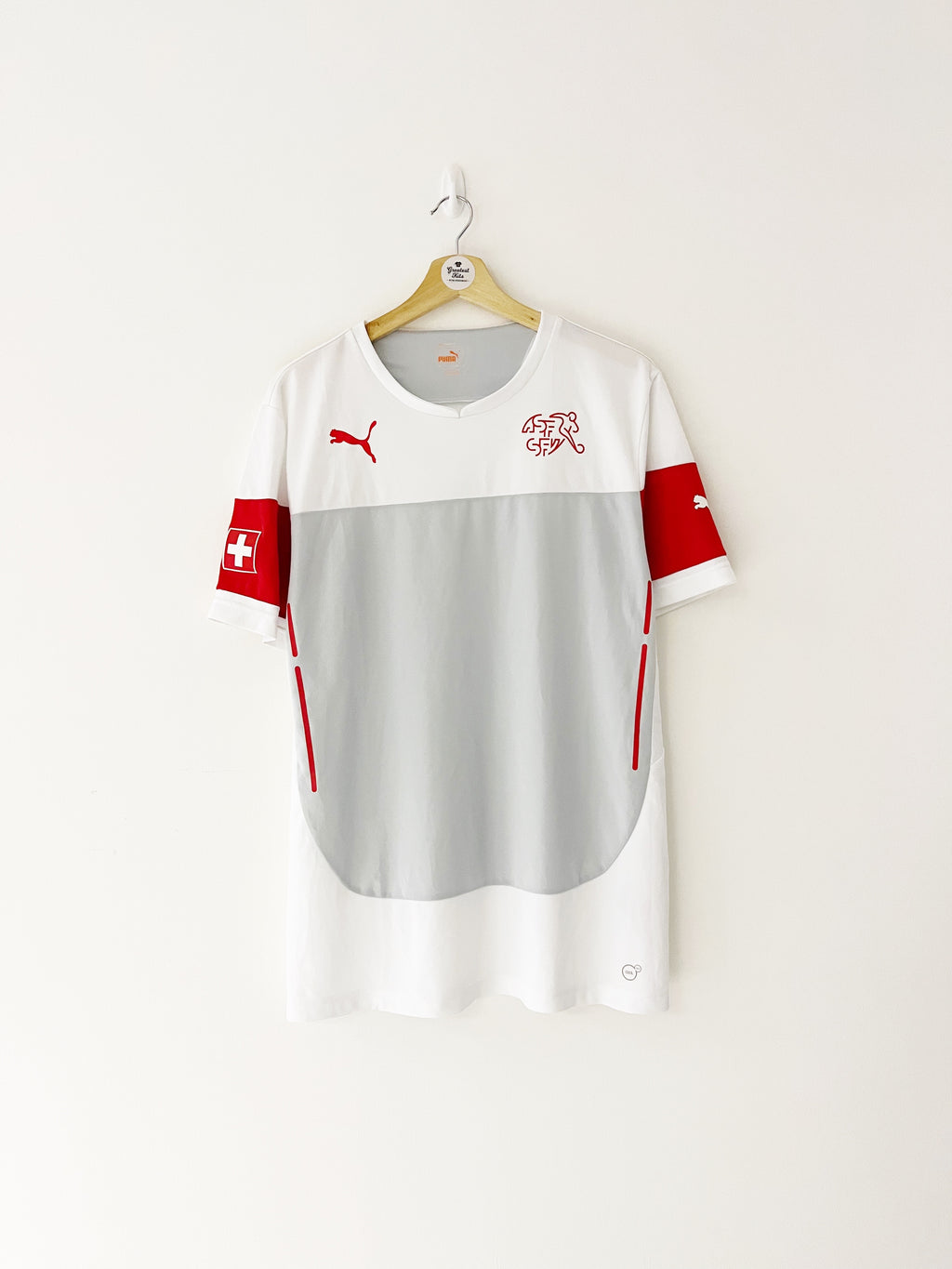 2010/12 Switzerland Training Shirt (L) 9/10