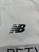 2017/18 Liverpool Training Shirt (S) 9/10