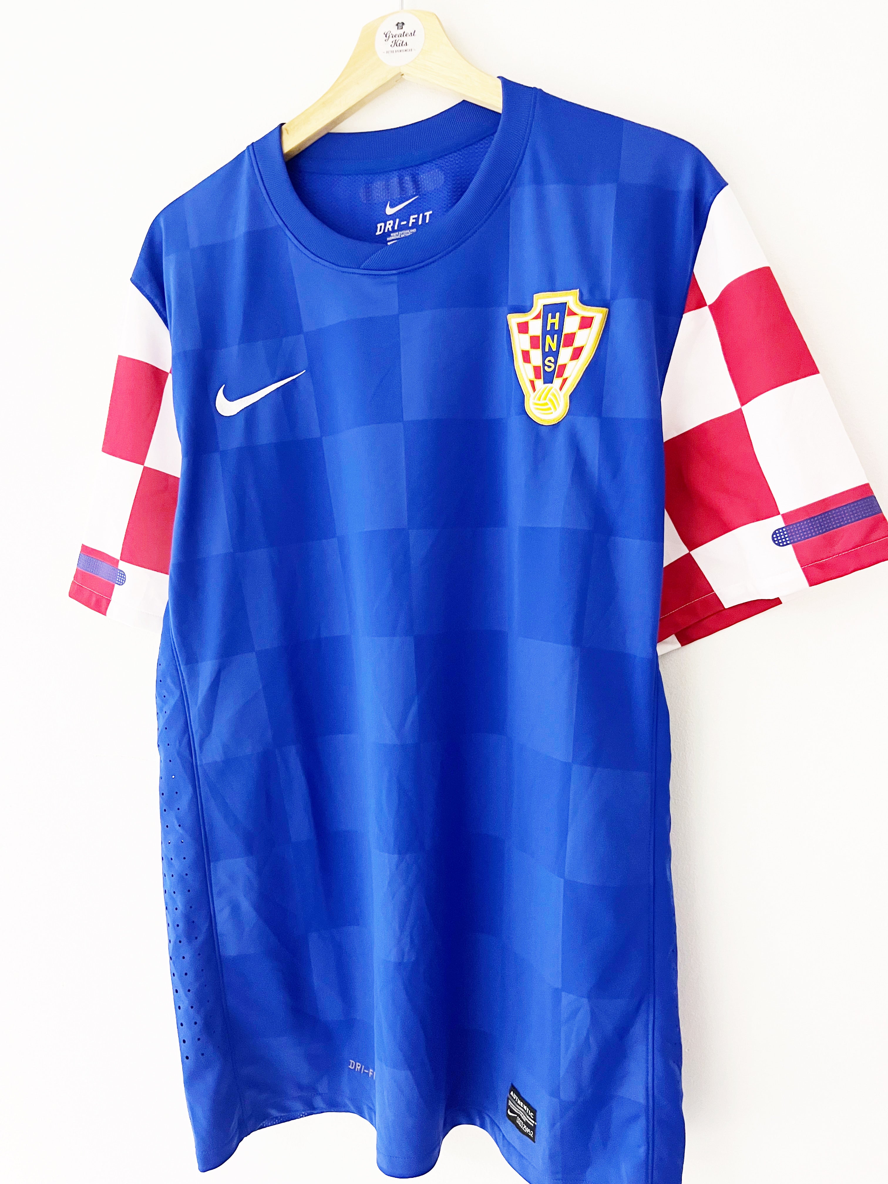 2010/12 Croatia *Player Spec* Away Shirt (XL) 9/10