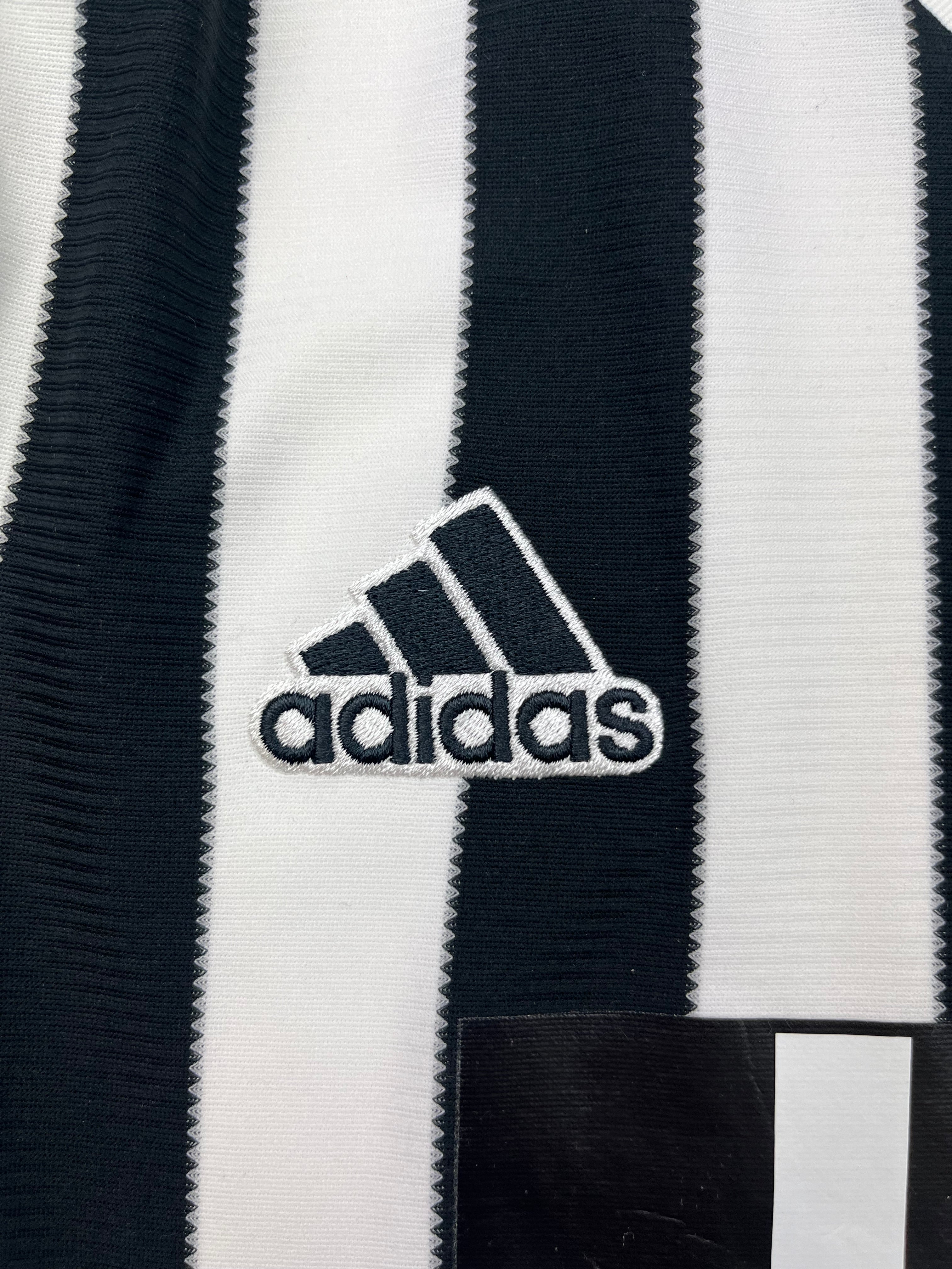 2015/16 Juventus Home Shirt (S) 9/10