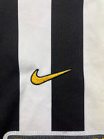 2003/04 Juventus Home Shirt (M) 7/10