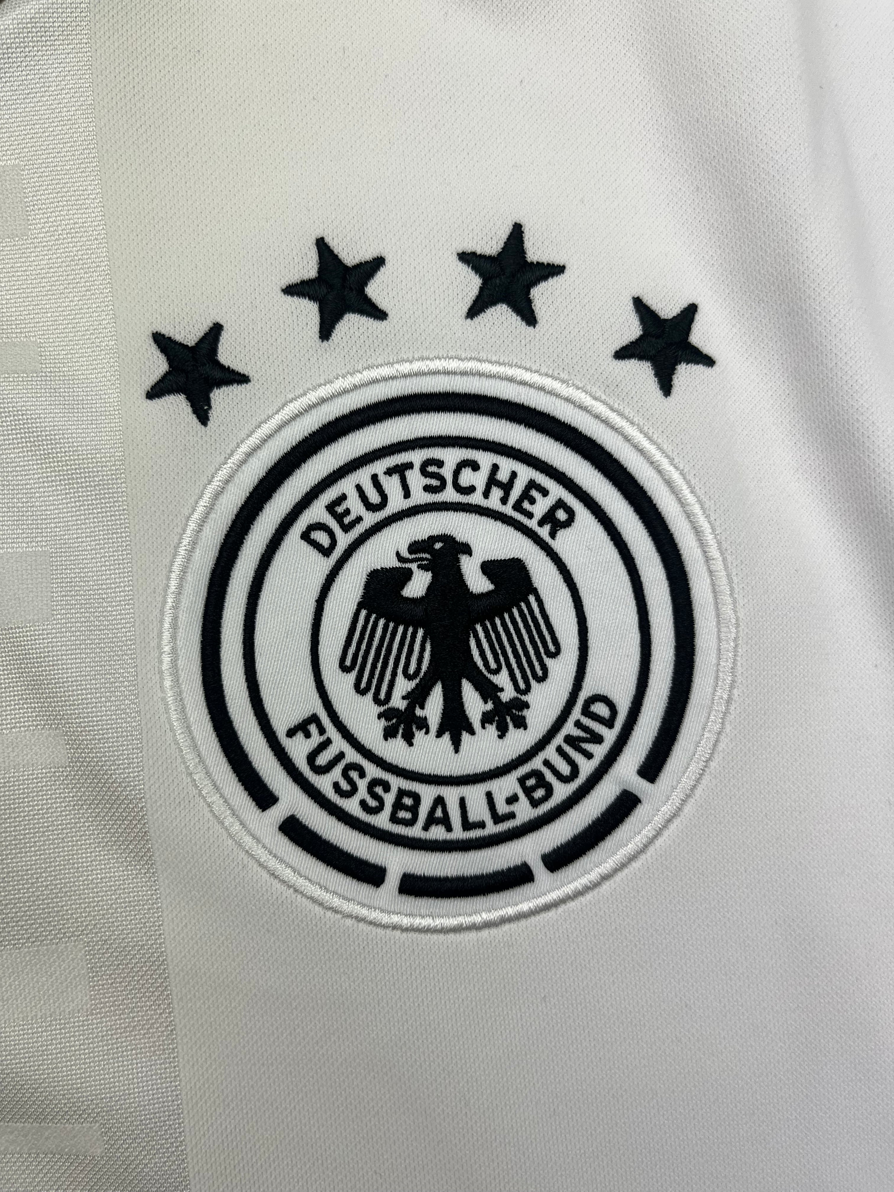 2016/17 Germany Home L/S Shirt (M) 9/10