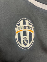 2003/04 Juventus Training Jacket (M) 9/10