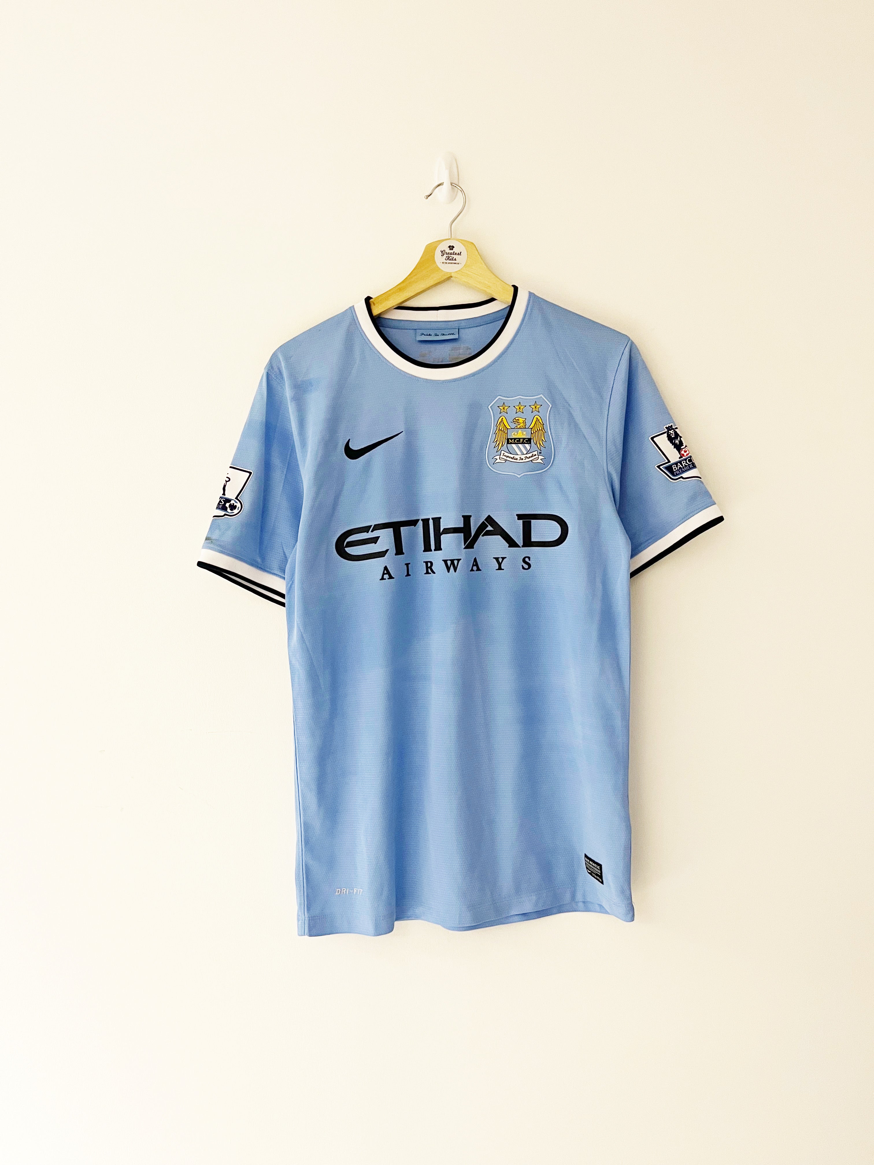 2013/14 Manchester City Home Shirt Fernandinho #25 (S) 9/10