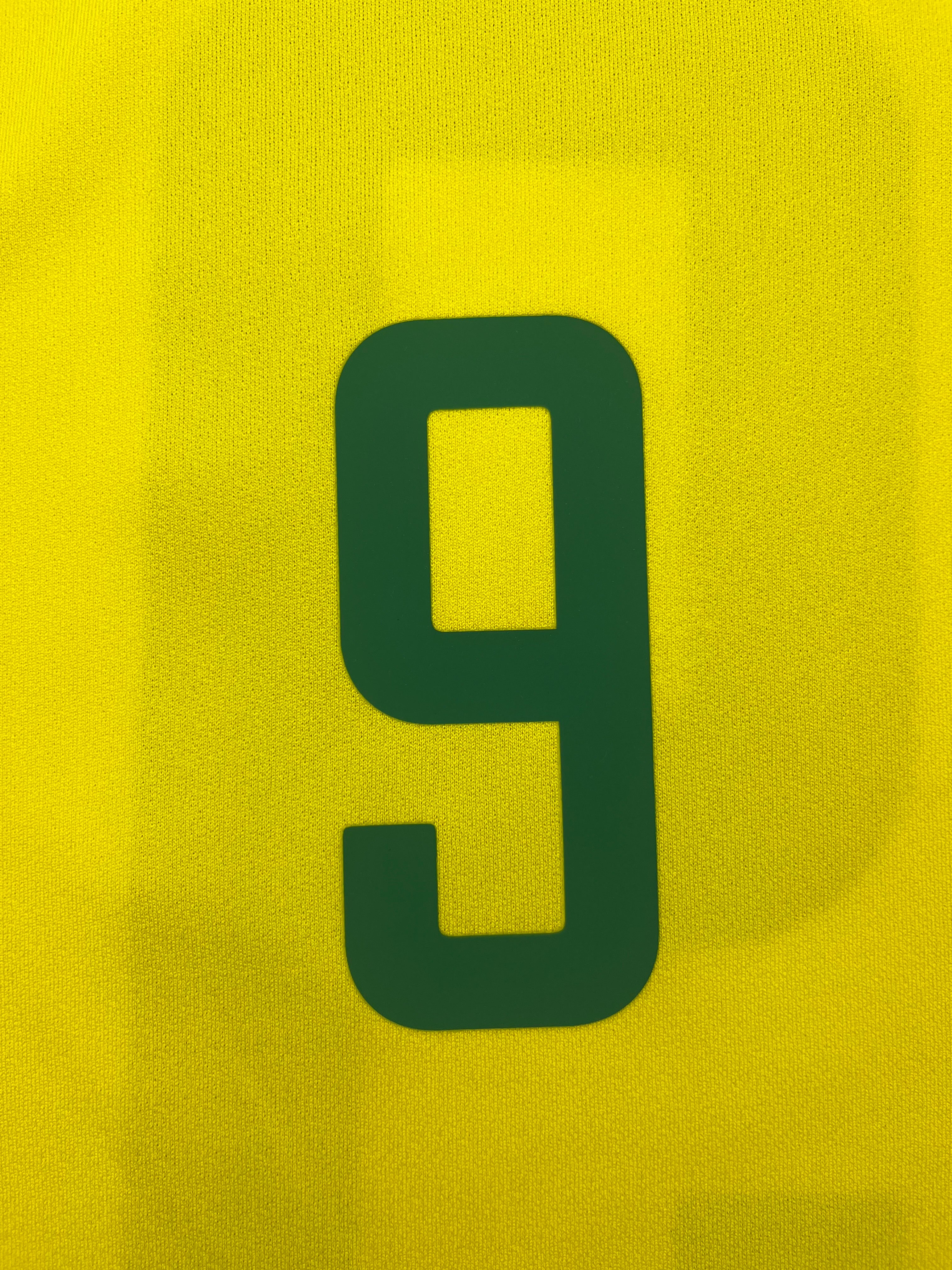 2002/04 Brazil Home Shirt Ronaldo #9 (L) 9/10