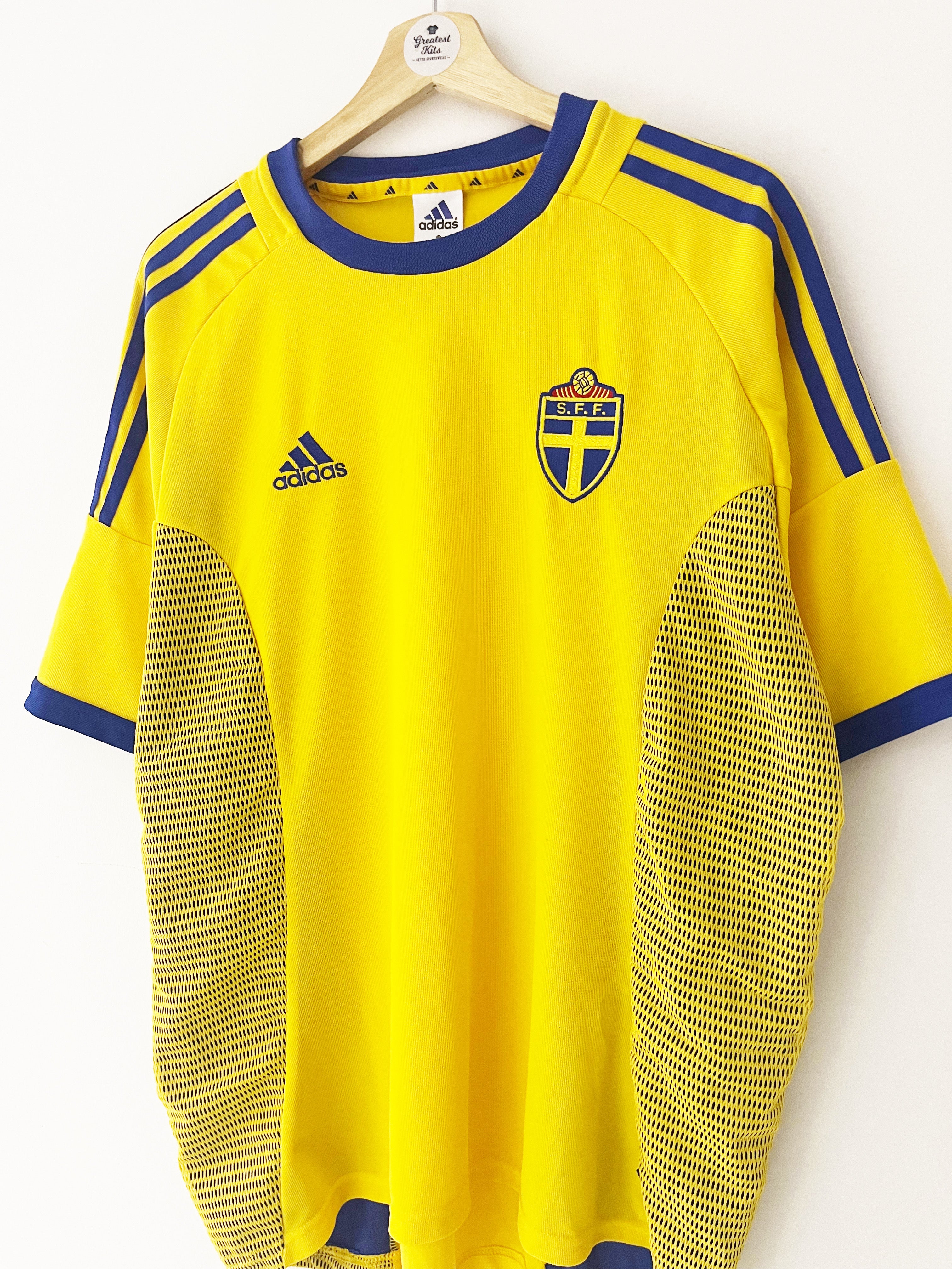 2002/03 Sweden Home Shirt (XL) 8.5/10