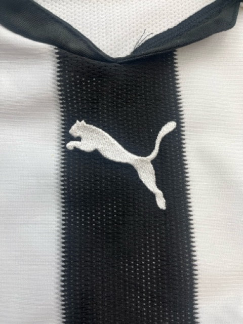 2010/11 Newcastle United Home Shirt (M) 8.5/10