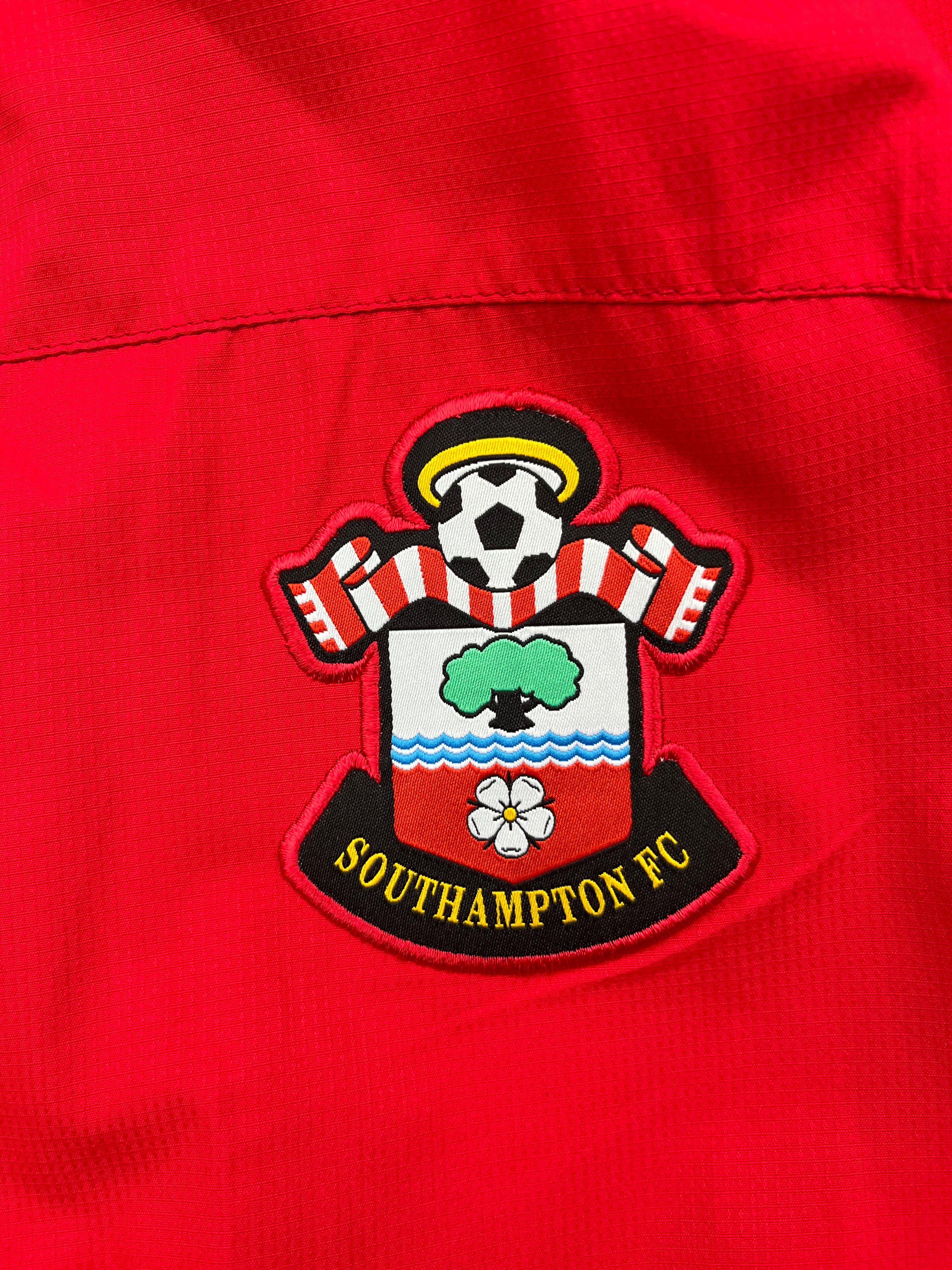 2021/22 Southampton Training Rain Jacket (XL) BNWT