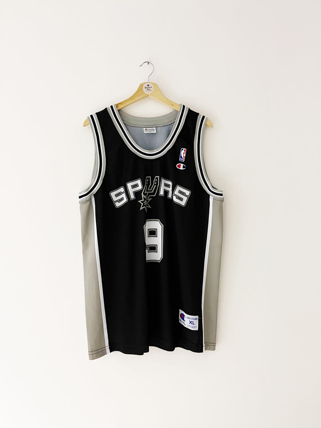 2001-02 San Antonio Spurs Champion Road Jersey Parker #9 (XL) 9/10