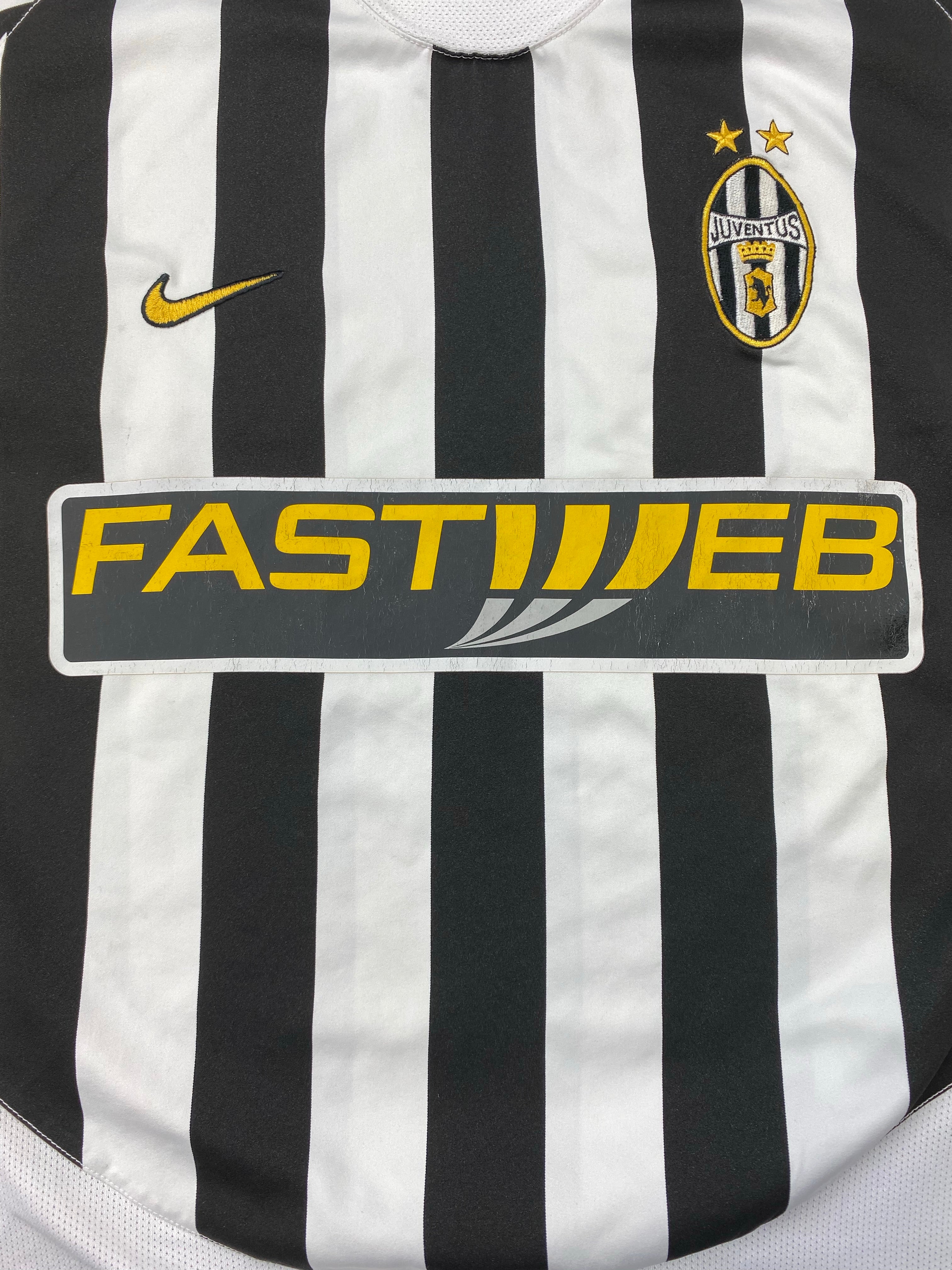 2003/04 Juventus Home Shirt (S) 7.5/10