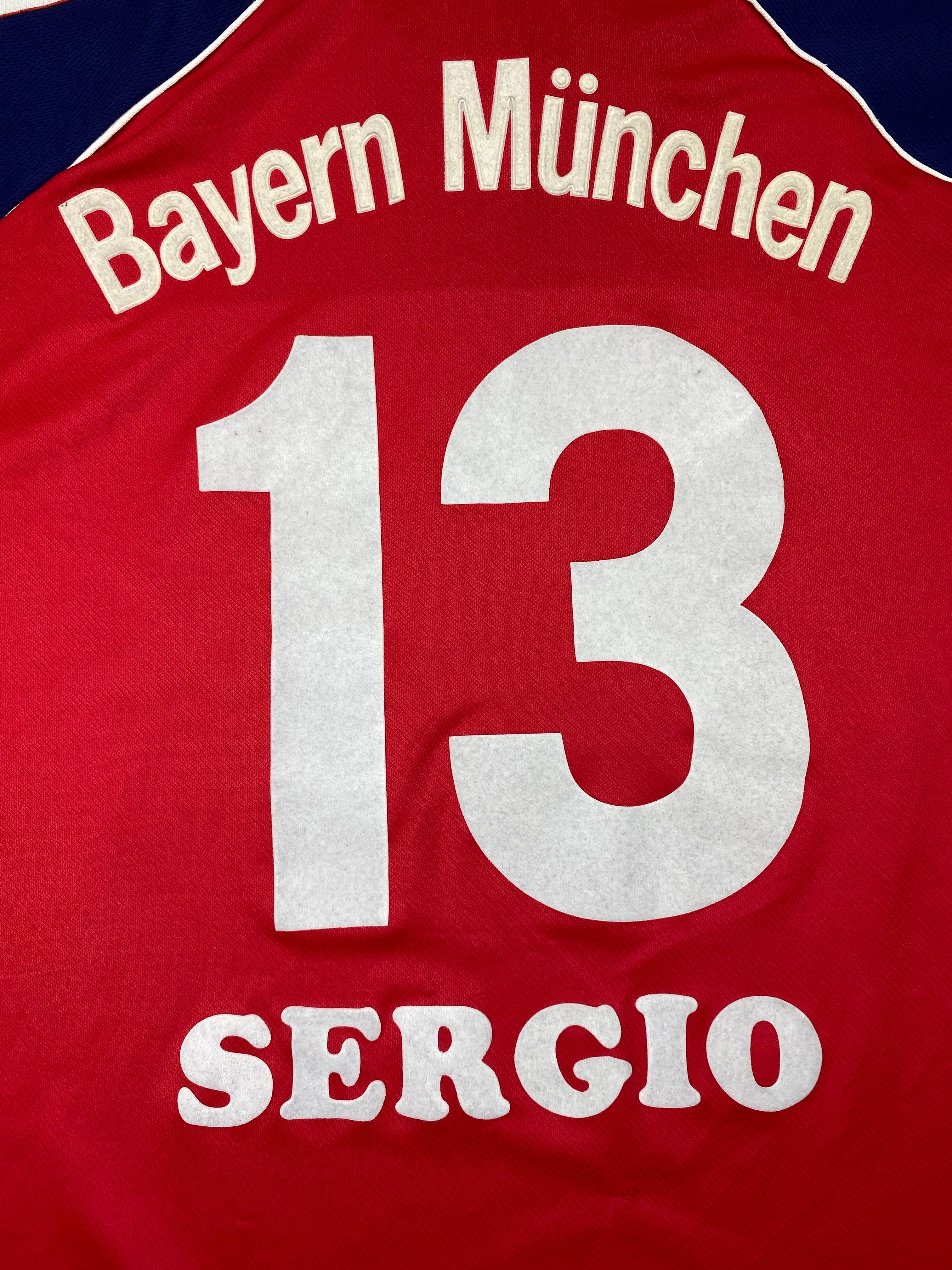 1999/01 Bayern Munich Home Shirt Sergio #13 (S) 7.5/10