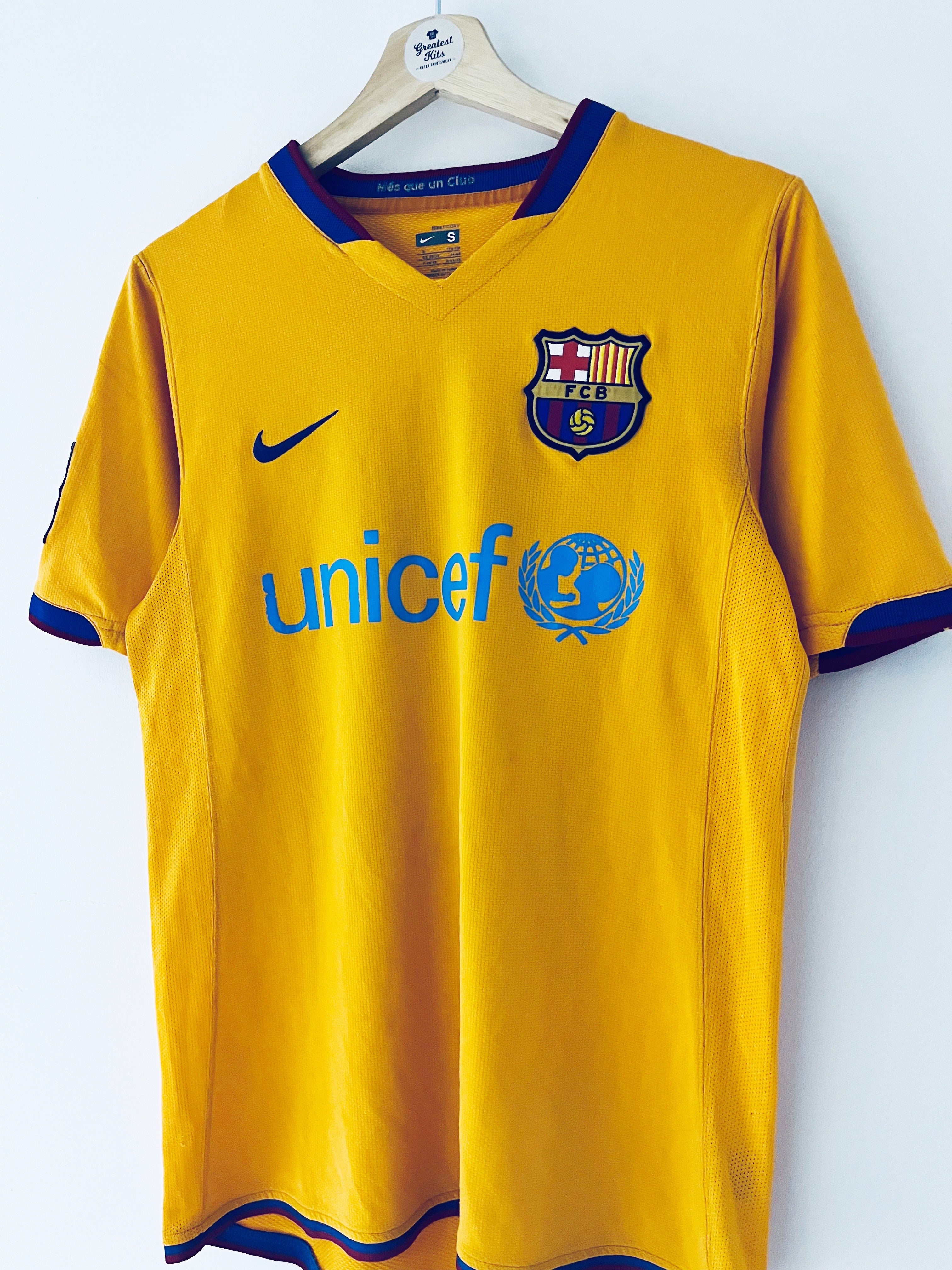 2006/08 Barcelona Away Shirt (S) 8/10