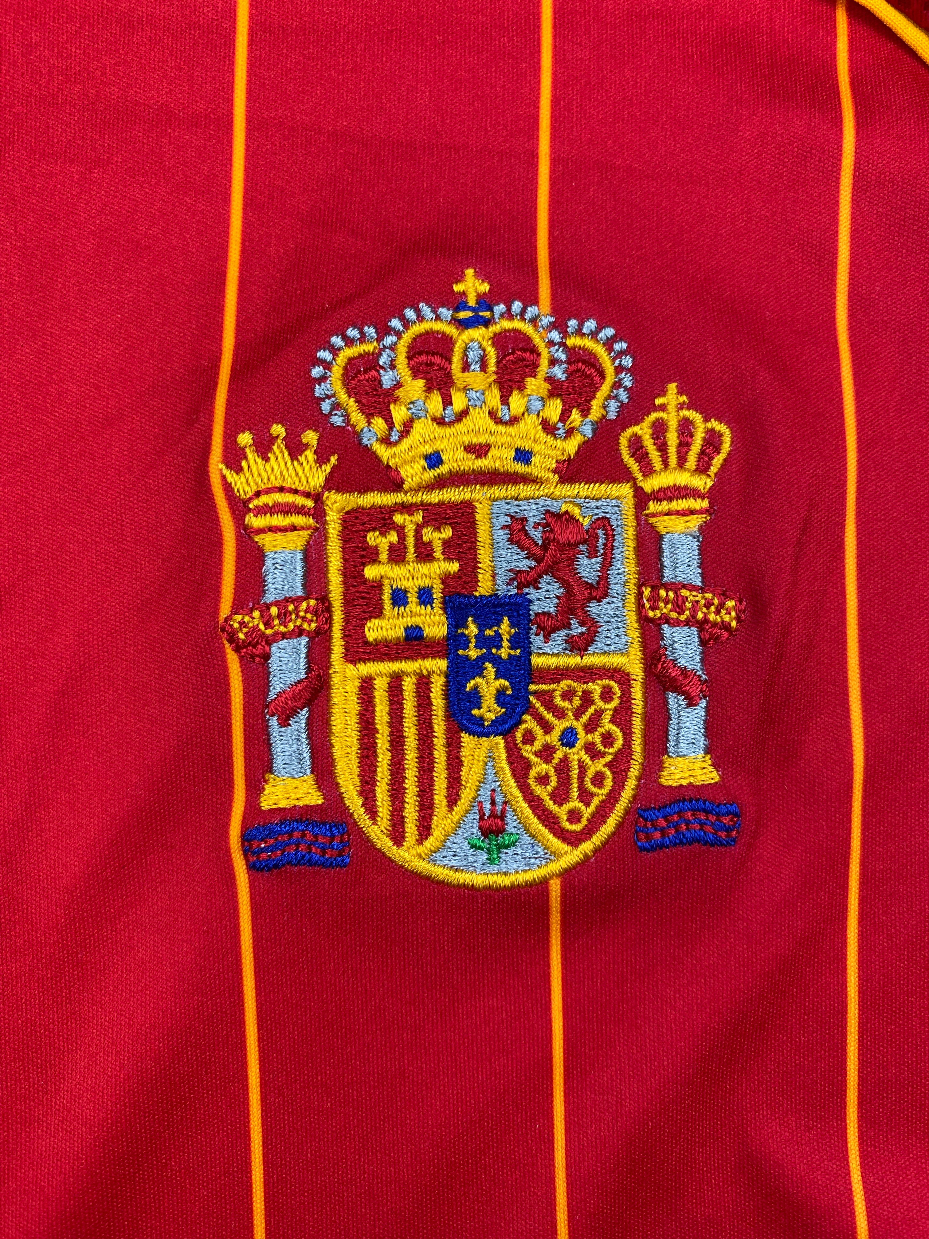 2006/08 Spain Home Shirt (XL) 9/10