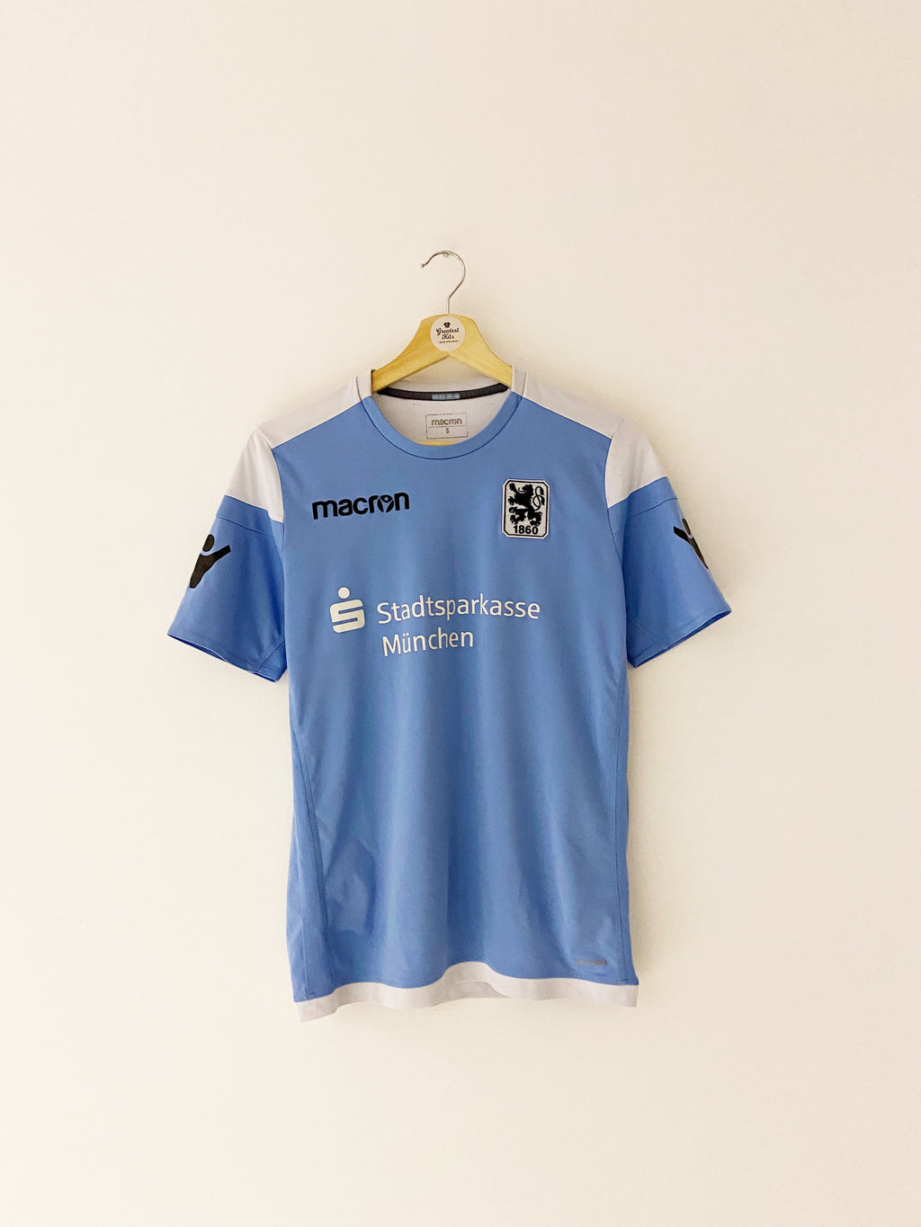 2017/18 1860 Munich Training Shirt (S) 8.5/10