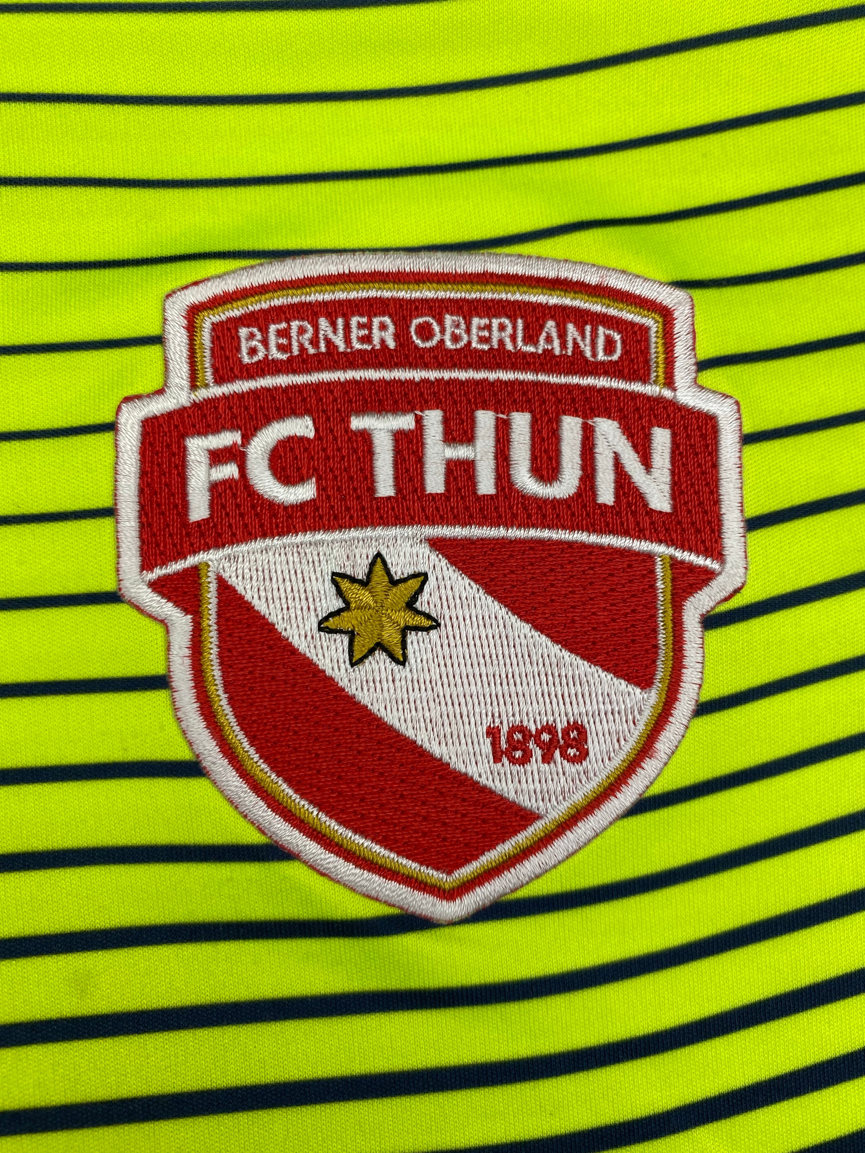 2017/18 FC Thun Away Shirt (XXL) 8/10