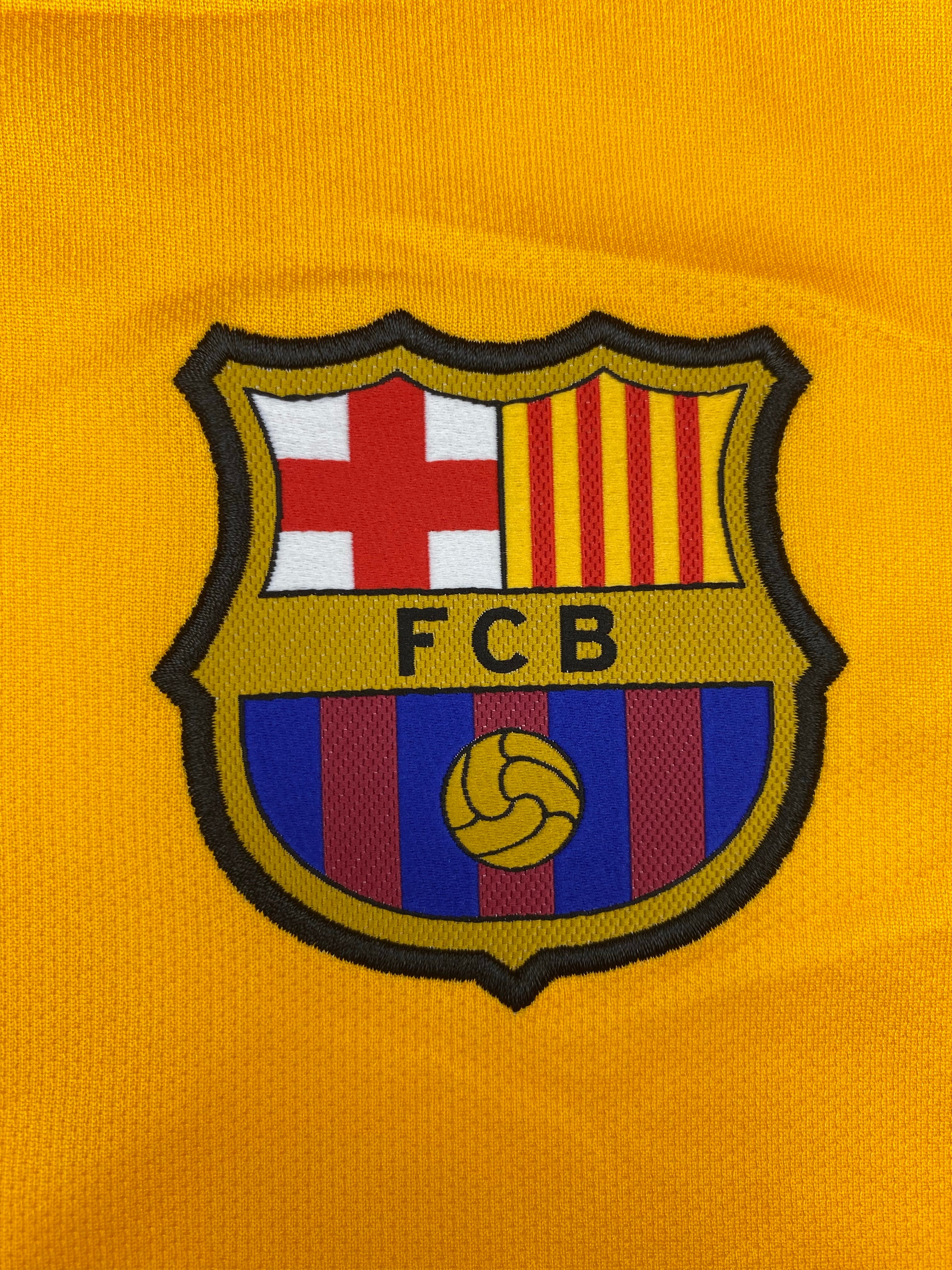 2015/16 Barcelona GK Shirt (M) BNWT