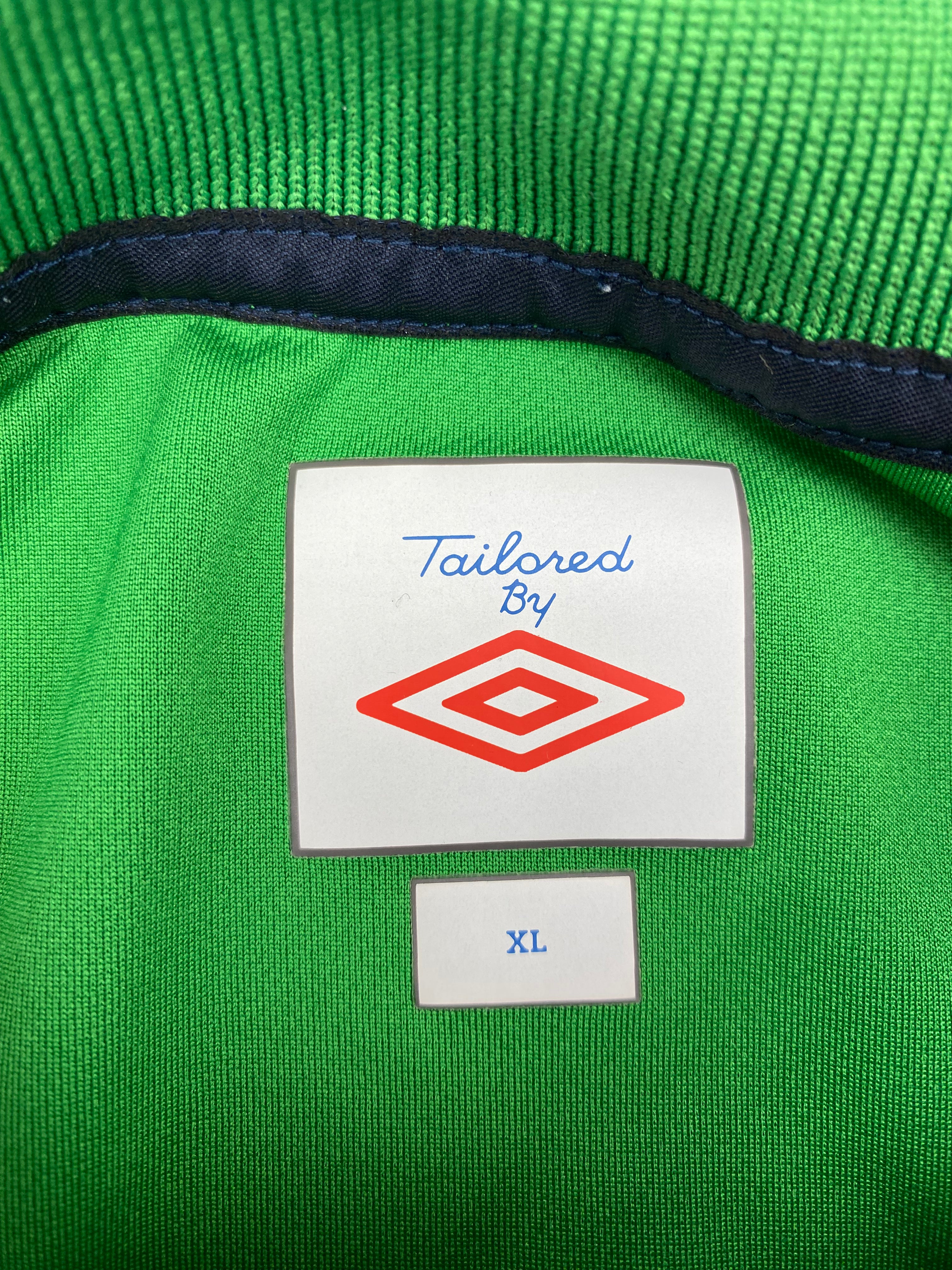 2008/10 Northern Ireland Training Shirt (XL) 9/10