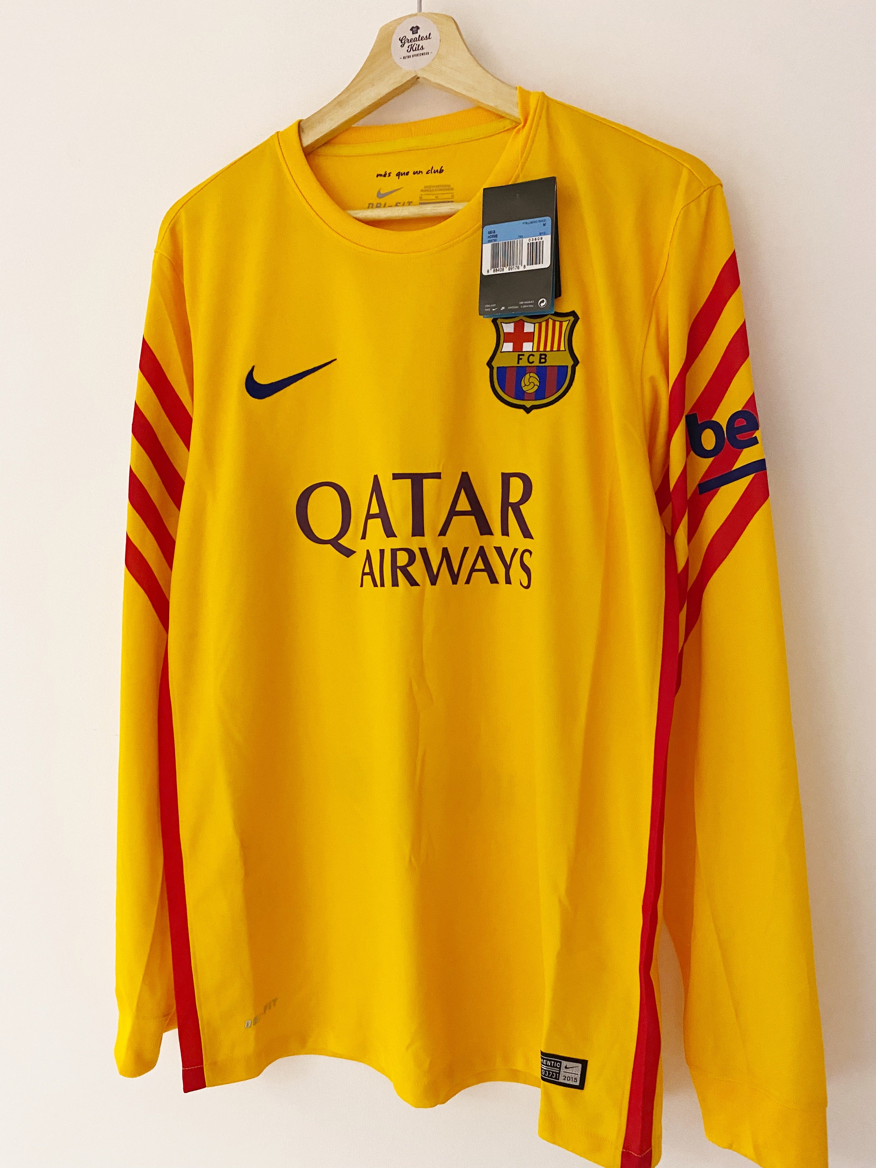 2015/16 Barcelona GK Shirt (M) BNWT