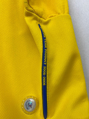 2005/06 Sweden Home Shirt (L) 9/10