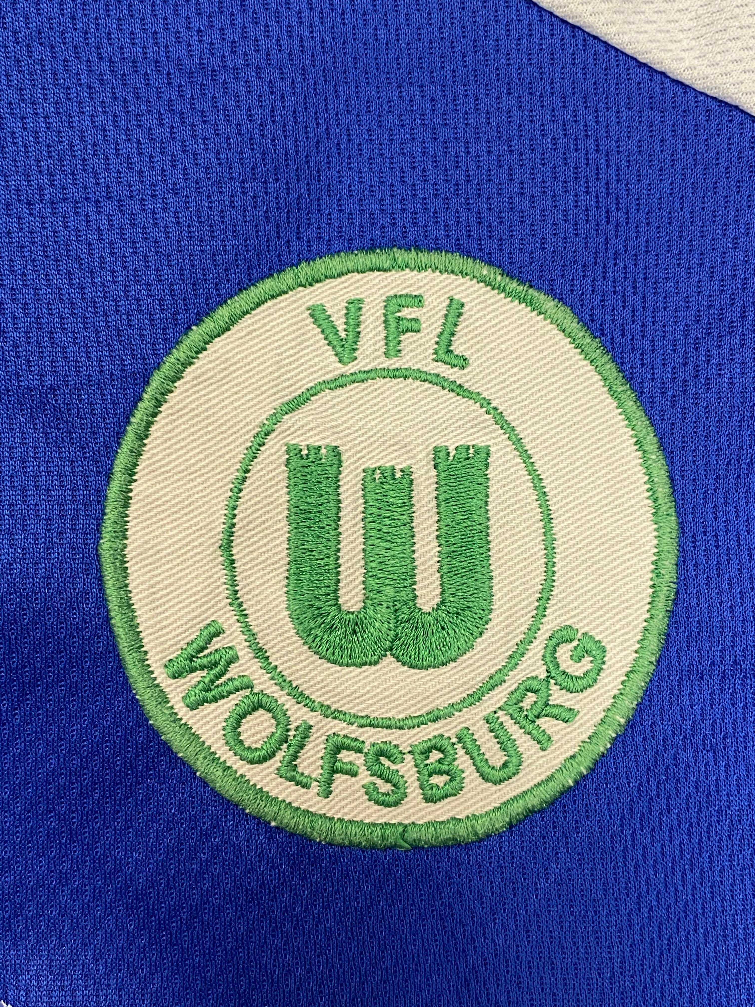 2000/01 Wolfsburg Away Shirt (M) 6.5/10