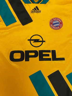 1993/95 Bayern Munich Away Shirt (XS) 7/10